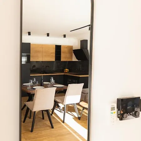 Life With Free Parking Apartment Pula