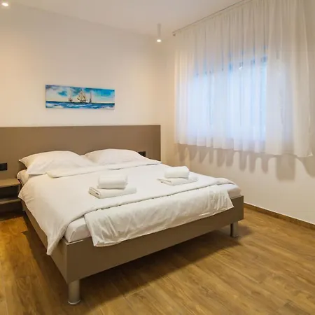 Life Modern With Terraces Near Arena - Free Parking - Walk To Center Lejlighed *