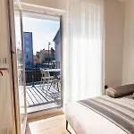 Life Modern With Terraces Near Arena - Free Parking - Walk To Center *