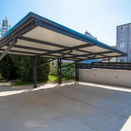 Apartman Life With Free Parking Pula