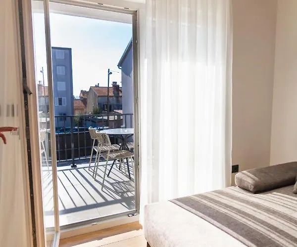 Life Modern With Terraces Near Arena - Free Parking - Walk To Center *