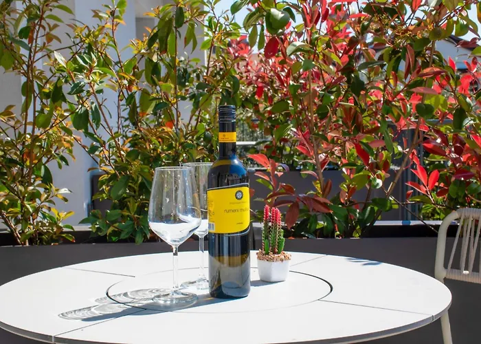 Life Modern With Terraces Near Arena - Free Parking - Walk To Center Apartment Pula